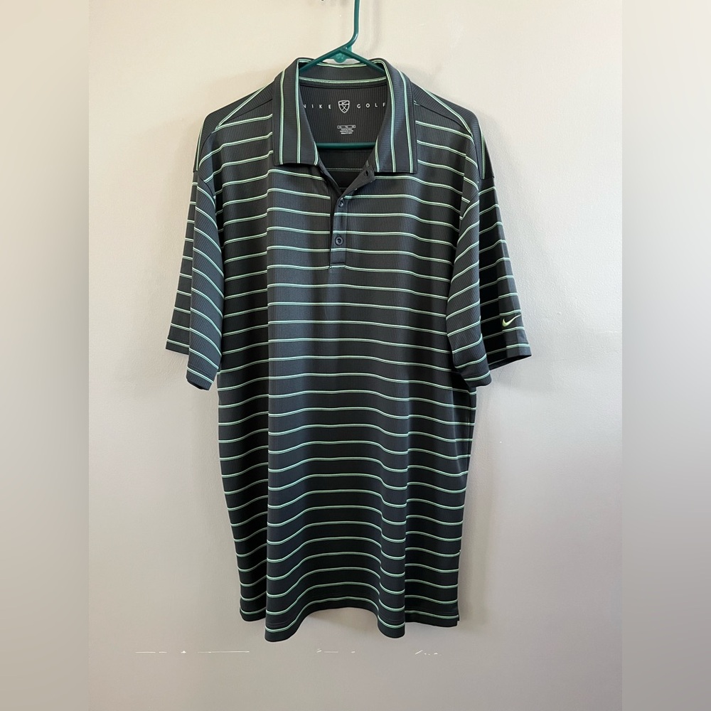 Nike‎ Golf Polo = Grey with Green Stripes Size XL